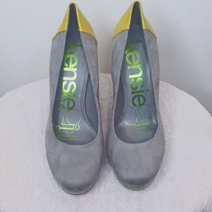 Kensie Girl Harleen Grey Gray Platform Chunky Shinny Yellow Heel Size 8